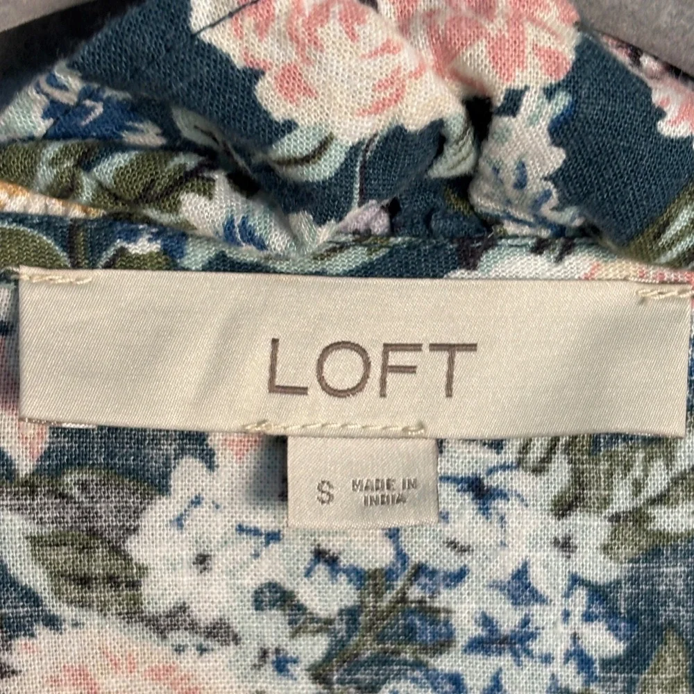 LOFT Linen Blend Floral Wrap Blouse Small Cottagecore Romantic Ruffle Tie Top